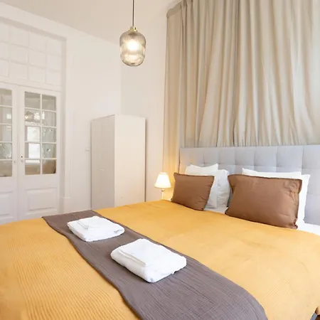 Heart Of Stylish Sleeps 8 Wac 2 Bath 아파트 *