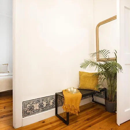 Heart Of Stylish Sleeps 8 Wac 2 Bath