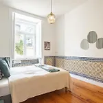 Heart Of Sleeps 8 Stylish 2 Bath Apartment